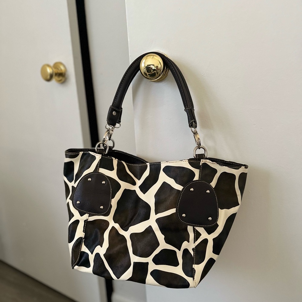 Stylish Giraffe Print Tote Bag
